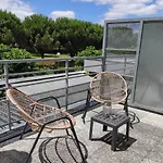 Logis Restaurant & Au Comte D'ornon Hotel 3*