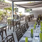 Logis Restaurant & Au Comte D'ornon