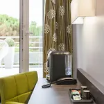 Hotel Logis Restaurant & Au Comte D'ornon 3*