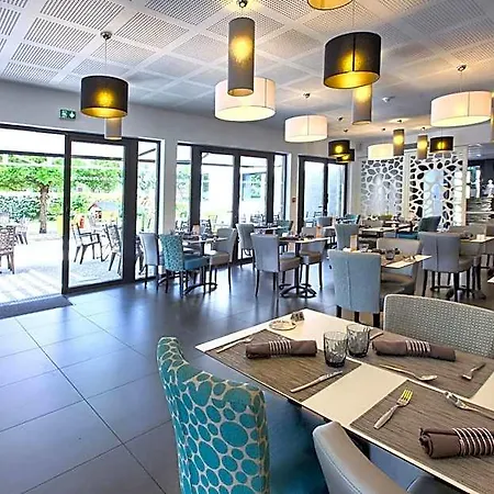 Hotel Logis Restaurant & Au Comte D'ornon