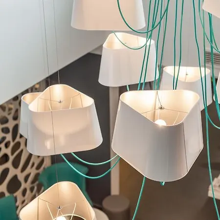 Otel Logis Restaurant & Au Comte D'ornon