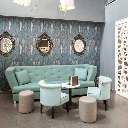 Logis Restaurant & Au Comte D'ornon فندق جرادينيا