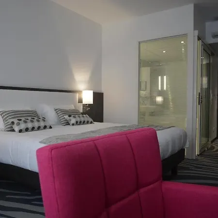 Logis Restaurant & Au Comte D'ornon 3* Gradignan