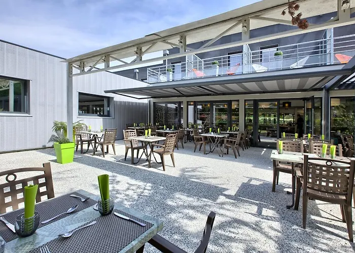 Logis Restaurant & Au Comte D'ornon