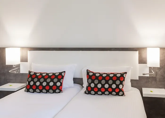 Logis Restaurant & Au Comte D'ornon 3* Gradignan