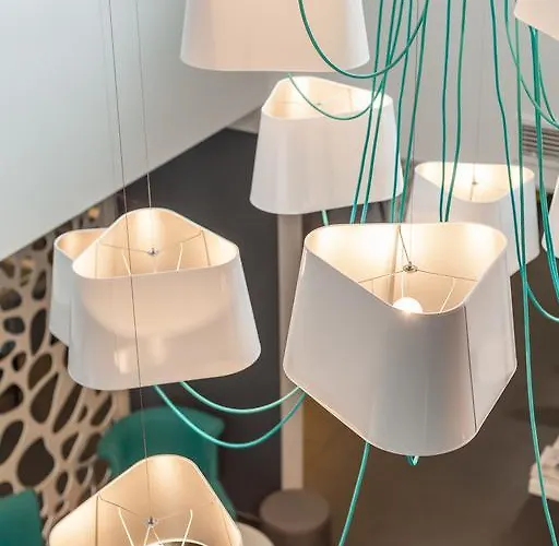 Hotel Logis Restaurant & Au Comte D'ornon