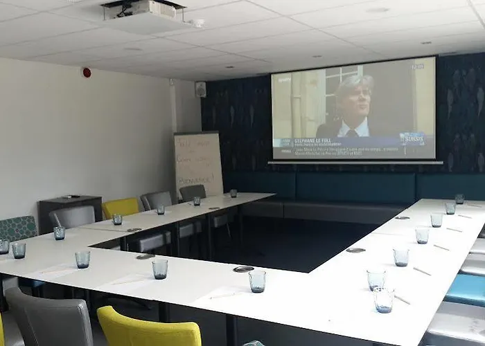 Logis Restaurant & Au Comte D'ornon 3* Gradignan